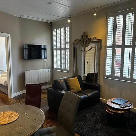 Temple Bar Alley Apartment Dublin